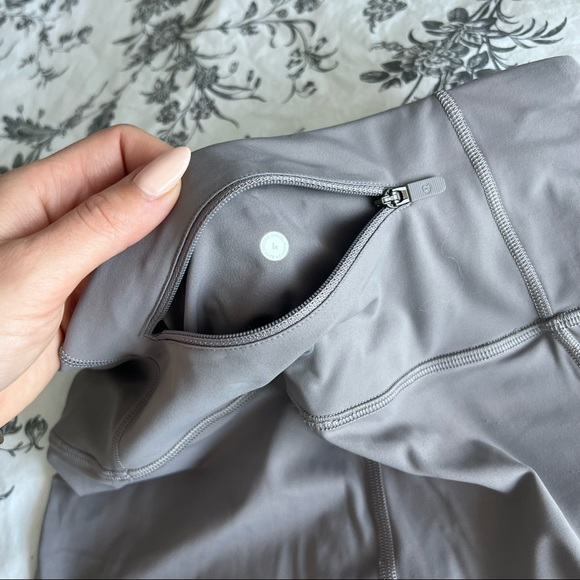 LULULEMON women tight limited edition size 4 - Picture 7 of 10